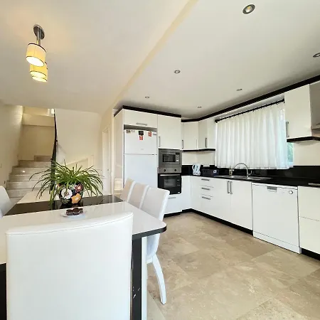 Villa With Large Pool For 8 People In Kas, Kalkan - Awz 117 *